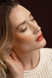natural-tan-bronzer-subtle-terracotta-powder-makeup-camicbeauty (3)