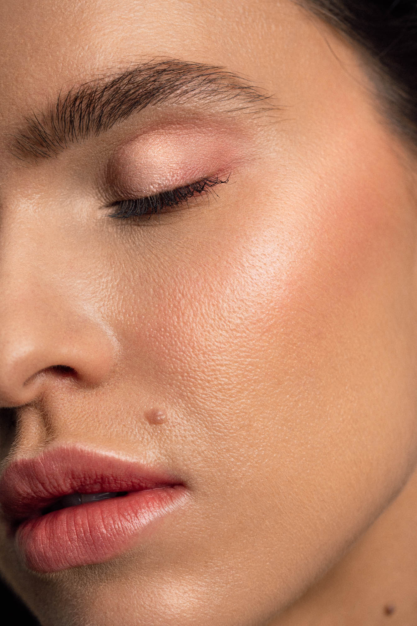 ray-of-light-highlighter-light-pearl-powder-makeup-camicbeauty(2)